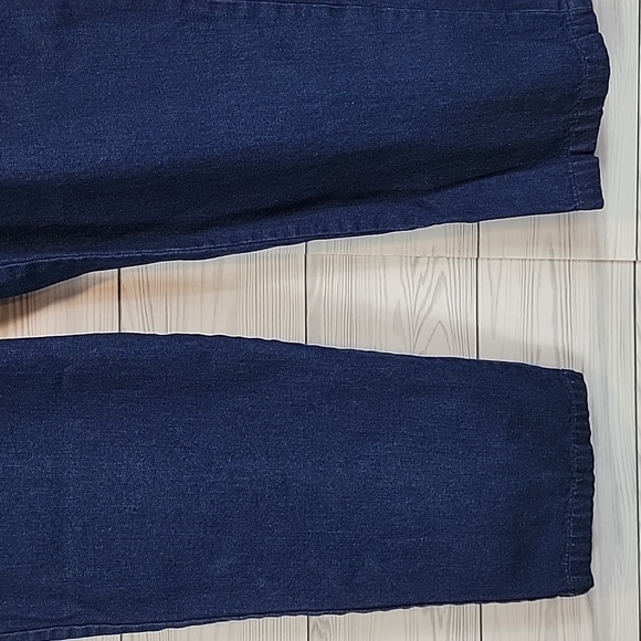 Dockers Pleated Khakis Soft Cotton - Blue  Straight Leg Womens Size Waist 38" - Picture 3 of 13